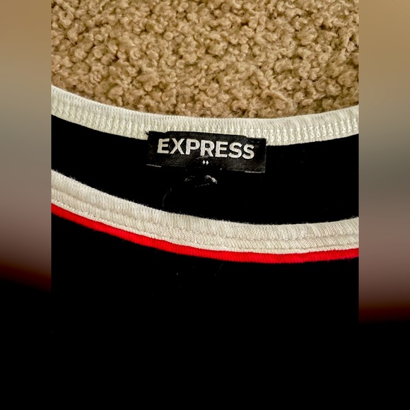Express T-Shirt - Picture 2 of 2